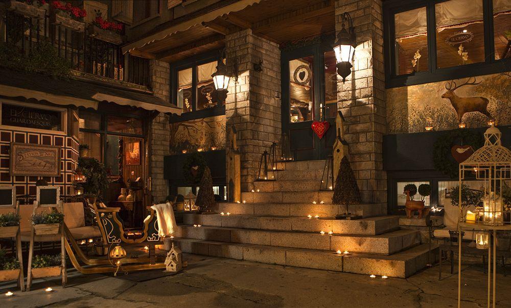 Hotel El Ciervo Вьелья Экстерьер фото